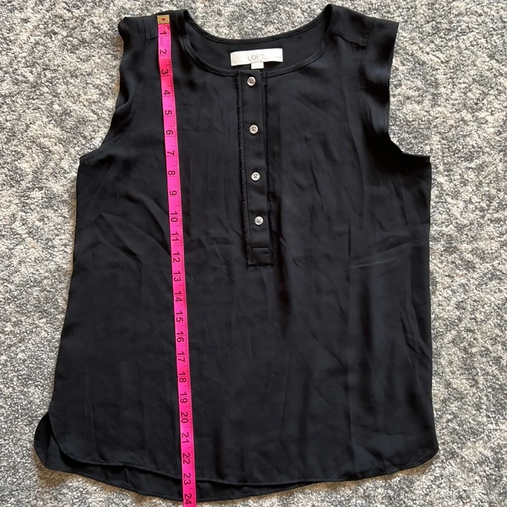 LOFT Petite Ruffle Sleeve Shell - Picture 7 of 7